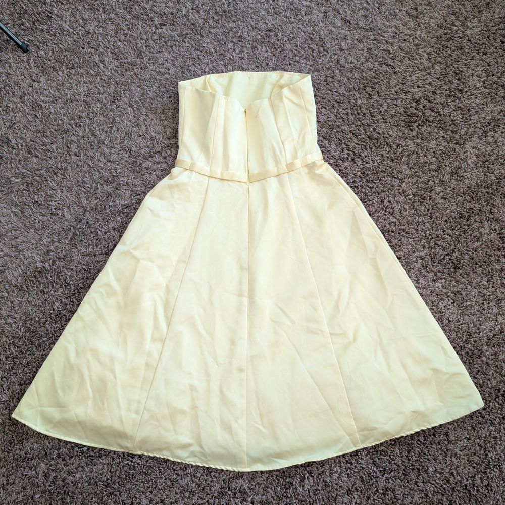 Vintage Elegant Yellow Strapless Dress Size Small - Picture 5 of 6